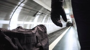 Атентаторите самоубийци се забелязват лесно. Най-вече защото са нервни... (откъс)