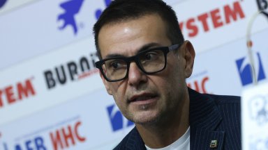 Бленджини направи промени в състава за подготвителния лагер на националите