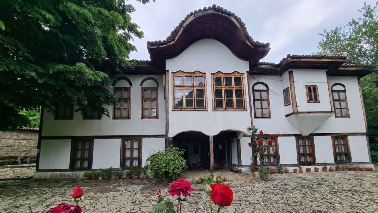 Юбилейна изложба на Руси Куртлаков ще бъде открита на 15 август в Жеравна