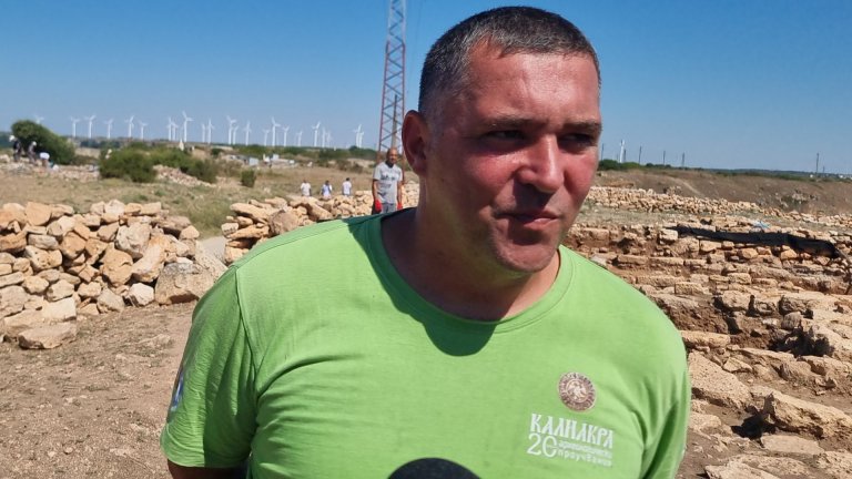 Женски пръстен с изображение на Богородица Оранта е открит при разкопки на нос Калиакра край Каварна