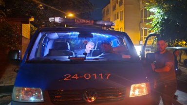 Задържаха дилър с голямо количество дрога в колата, возел и бебе за прикритие