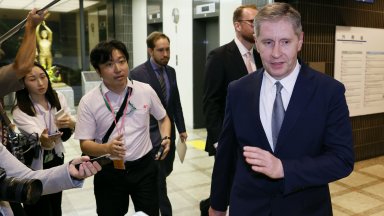 Япония привика руския посланик след посещението на Путин на Курилските острови