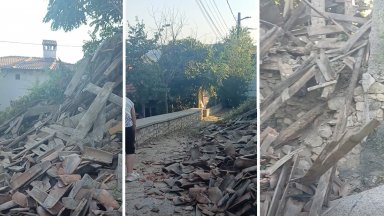Необитаема къща се срути и блокира улица във Велико Търново (видео)