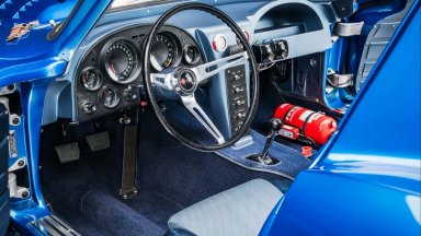 Продават "убиеца" на Shelby Cobra за $13 млн.