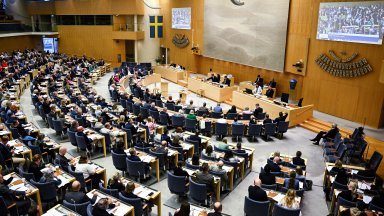 Шведският парламент намали възрастта за носене на наказателна отговорност на 14 години