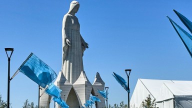 Най-високата статуя на Дева Мария в Европа беше открита в Полша