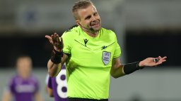 УЕФА прати кошмарен швед на "Левски", вече е свирил мач на "сините" срещу АЕК
