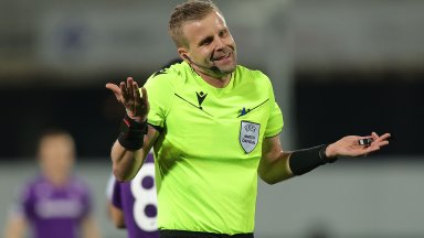 УЕФА прати кошмарен швед на "Левски", вече е свирил мач на "сините" срещу АЕК