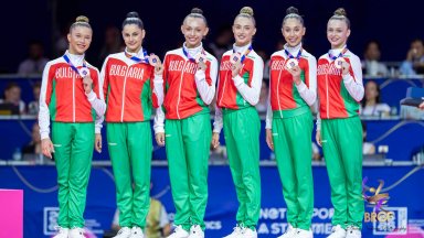 Момичетата от ансамбъла: Щастливи сме, но предстои много работа