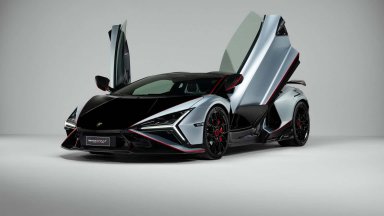 Lamborghini Revuelto SV крие чудовищна мощност от 1065 к.с. (видео)