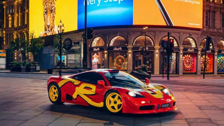 "Нашарен" McLaren F1 GTR беше продаден за рекордните 34,6 млн. долара