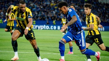 Нашите в Европа: "Левски" - АЕК Атина 0:0, "сините" натискат (на живо)