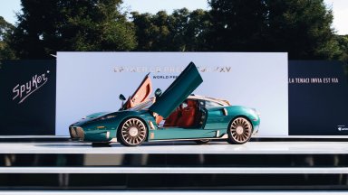 Spyker C8 Preliator XXV Coupe предлага изобилие от злато