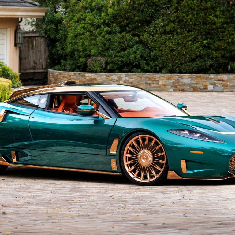 Spyker C8 Preliator XXV Coupe предлага изобилие от злато