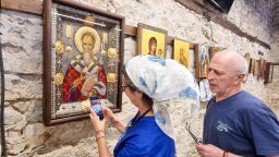 Откриха 21-вия събор на българските иконографи в Бачковския манастир (снимки)