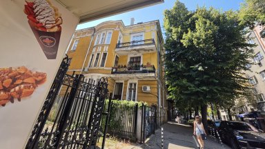 АПС на Доган освободила офиса си, партията остава без централа (снимки)