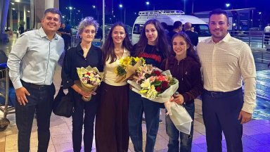 Звездно посрещане за Стилияна Николова в Кайро