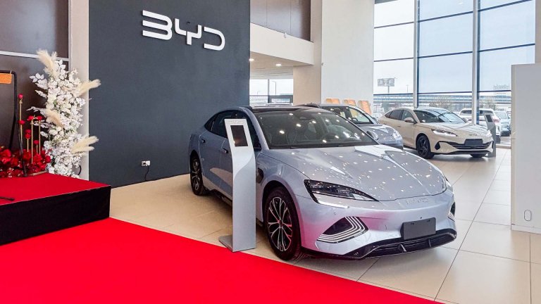 Шоурум на BYD ще отвори врати утре във Варна