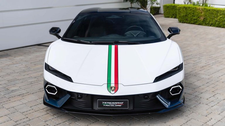 Lamborghini подготви уникален суперавтомобил на базата на Temerario