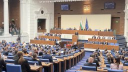 Парламентът въведе правото на отказ без неустойки от договори, сключени онлайн