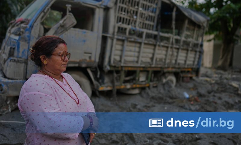 Photo: dnes.dir.bg Inondations au Népal et au Tibet : Plus de 550 Morts et 1 400 Disparus
