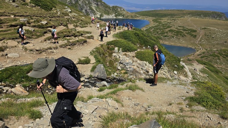 Добри са условията за туризъм в планините в Западна България, съобщиха от ПСС към БЧК