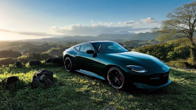 Обновеният Nissan Z беше представен в Япония с ръчна скоростна кутия