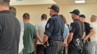 Оставиха в ареста новите трима непълнолетни, обвинени за убийството на Георги Кузев