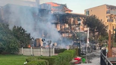 Пожар изпепели ресторант и обхвана хотели в центъра на Созопол