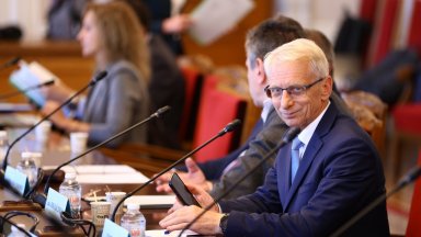 Денков за случая в Струмяни: Продължение на линията управляващите да не търпят критика