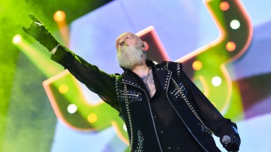 В очакване на мълниите: Наелектризираното небе не спря Judas Priest и феновете им в София