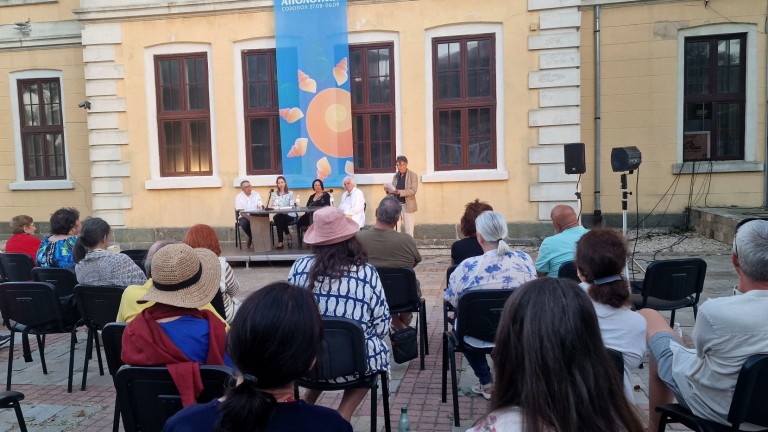 Книги, театър, музика и културното бъдеще на Бургас бяха сред акцентите на петия ден на "Аполония"