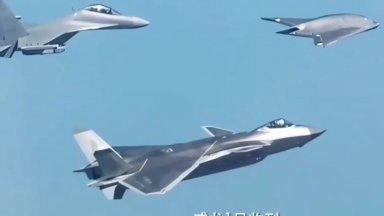 Китай тества 40 000 тонен "самолетоносач за дронове"