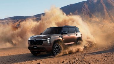 Mitsubishi Pajero се завърна, за да се изправи срещу Toyota Land Cruiser