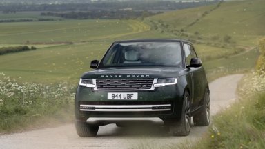 Range Rover Electric дебютира с 542 к.с., 536 км пробег и сериозни офроуд способности