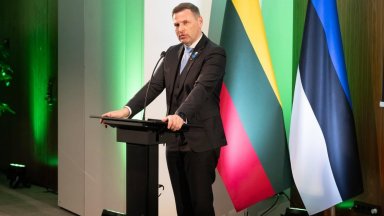Естонският министър на отбраната подаде оставка заради скандал с боеприпаси за Украйна