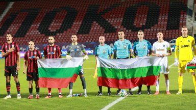 Лудогорец развали празника на Локо София, викове "Оставка" за липсващия Любо Пенев