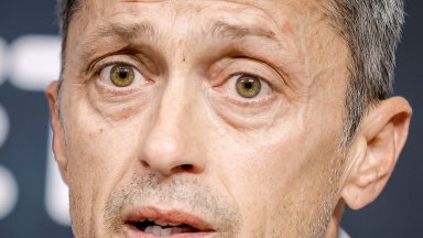 Трофей, Европа и "под обстрел" от свои: Успех или провал е годината на Янев в ЦСКА?