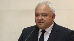 Демерджиев обяви нови данни за "Петрохан“,  МВР проверяваме и за БГ следа в дрона в Лайпциг