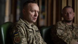 Ройтерс: Настъплението на Русия в Донецк поставя на изпитание новите командири на Киев