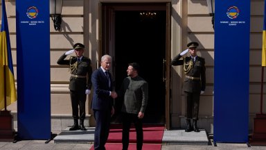 Дронът, който "едва не е свалил" самолета на Зеленски, е бил на разстояние от 160 км 