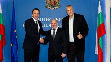Спортният министър се срещна с президента на CEV Роко Сикирич