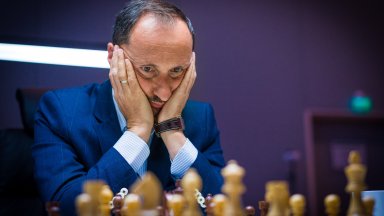 Веселин Топалов надви Гари Каспаров в Мача на легендите