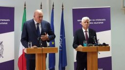 България застана до Италия в идеята за център за борба с хибридните атаки