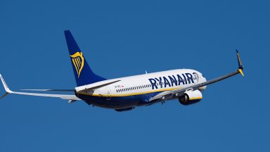Ryanair отказа да възстанови парите на скърбяща майка след смъртта на сина й ден преди полета